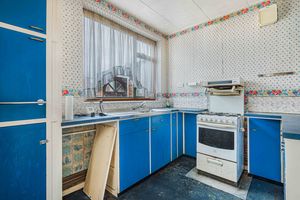 Photo 9- click for photo gallery